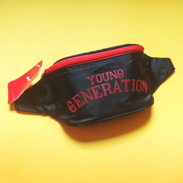 marsupio anni '90 Young Generation, nero e rosso su fondo giallo